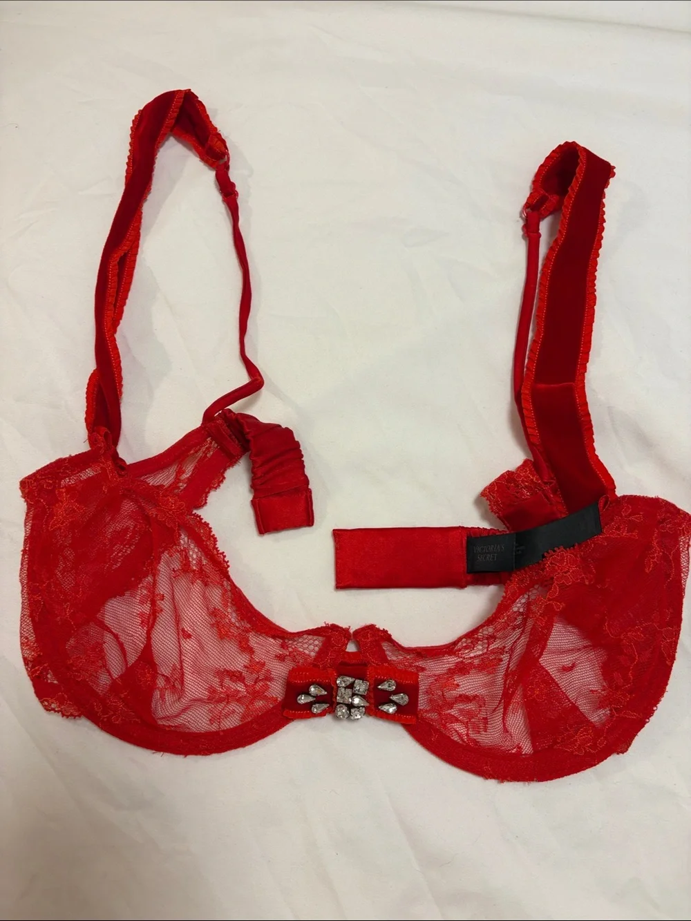 Victoria's Secret Designer Collection Red Lace Underwire Bra with Jeweled Center